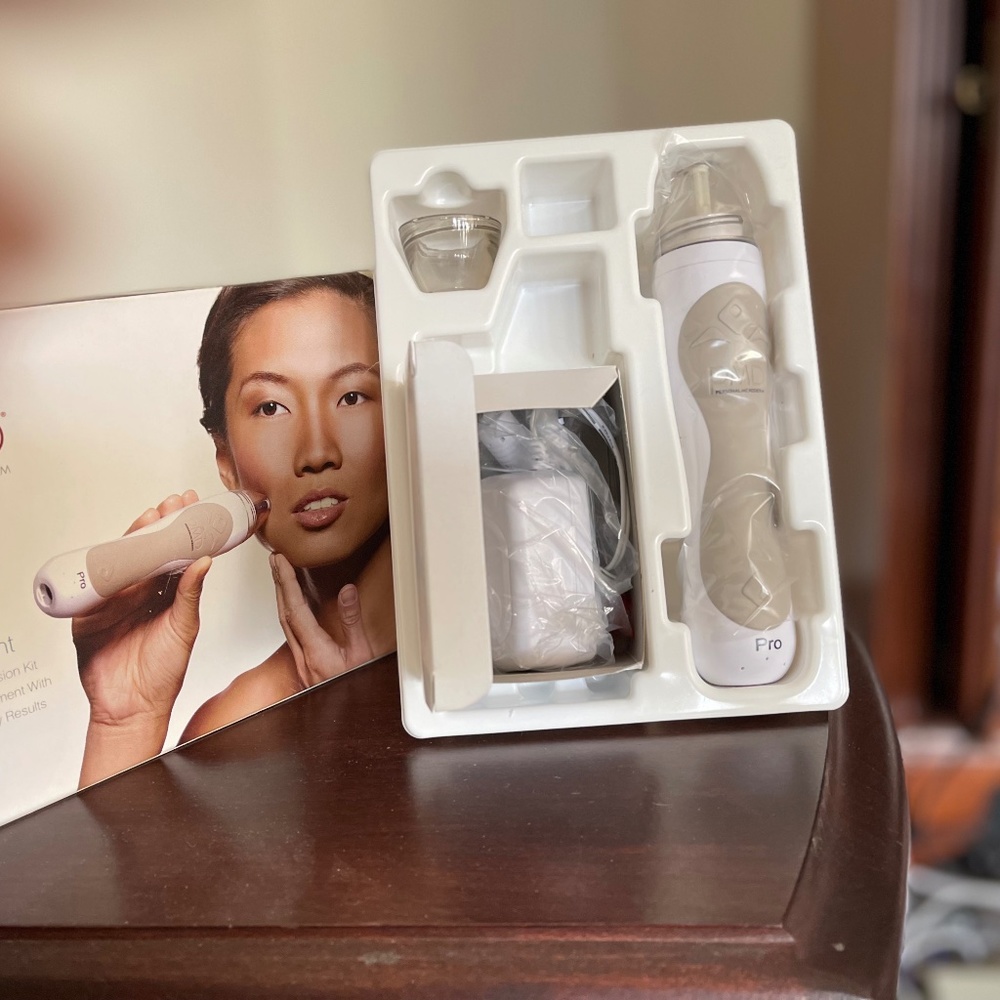 NEW PDM PERSONAL MICRODERMABRASION
